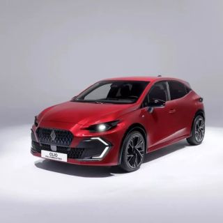 🚗 Nový Renault Clio VI Ikona městských aut se objeví na trhu v nové podobě v roce 2026 – bude delší, modernější,...
